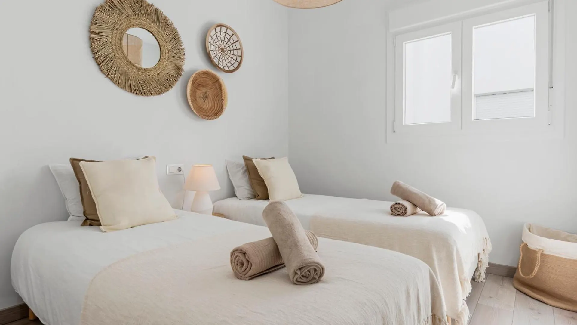 Modern Penthouse - Near Beach & Oldtown Estepona Apartment