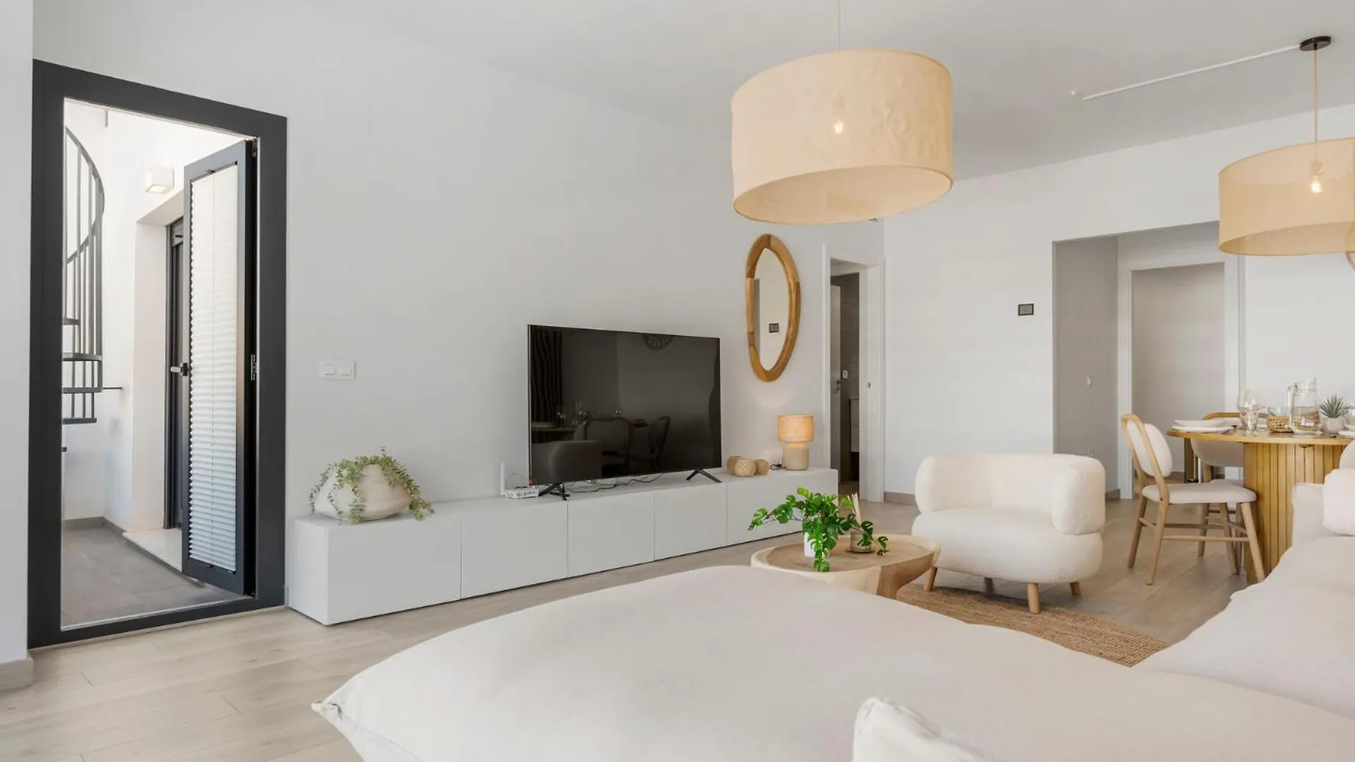 Apartment Modern Penthouse - Near Beach & Oldtown Estepona